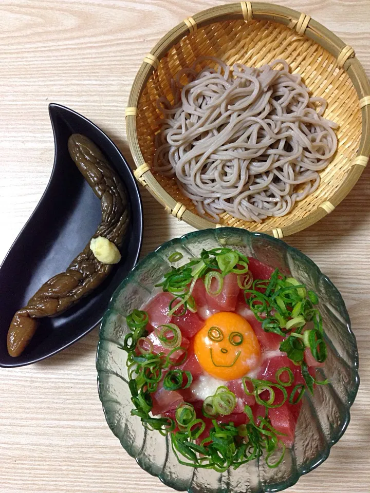 鮪の山かけ・漬物・和そば！|伍龍やすさん