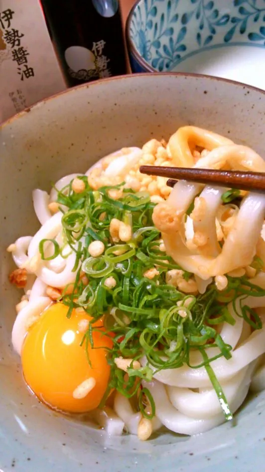 Snapdishの料理写真:おかやま烏骨鶏の釜玉伊勢うどん|日本だんらん協会さん