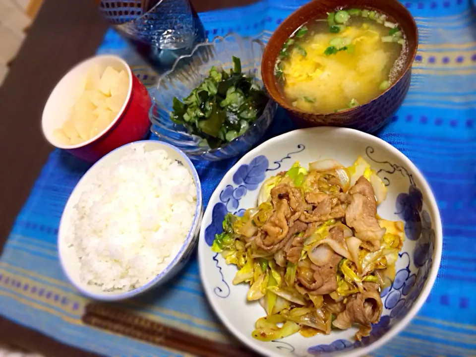 夕飯〜回鍋肉と酢の物♡|つんさん