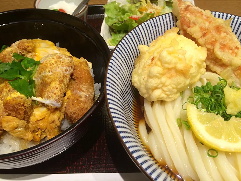 かつ丼と釜たけ流うどん|buhizouさん