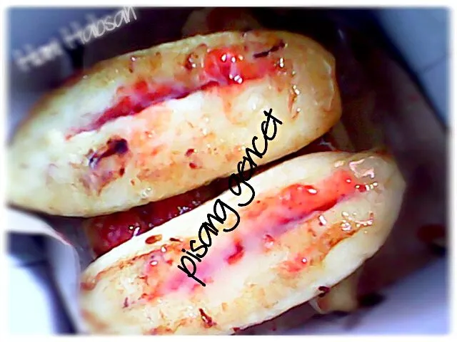 Pisang gencet strawberry|Hani Habsah Ummu Hanifさん