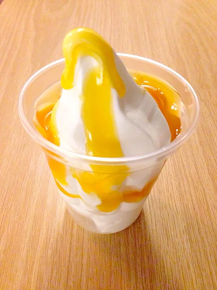 Snapdishの料理写真:Mango Peace from McDonald|Agnes Cheeさん