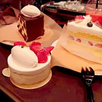 Snapdishの料理写真:cakes