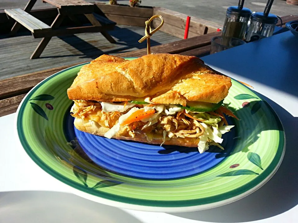 Snapdishの料理写真:Pulled chicken sandwich with spicy slaw and housemade pickles|Stacy Dowさん