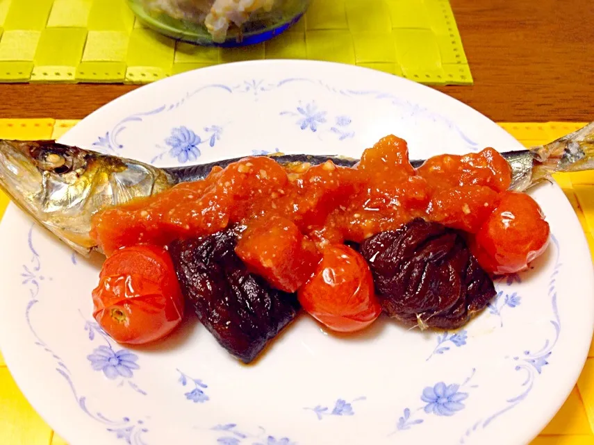 Snapdishの料理写真:焼き鰯のトマトソースかけグリル野菜添え|舐め子さん