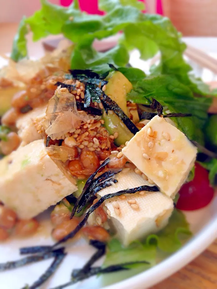 Tofu, avo, natto salad :)|Tanuさん