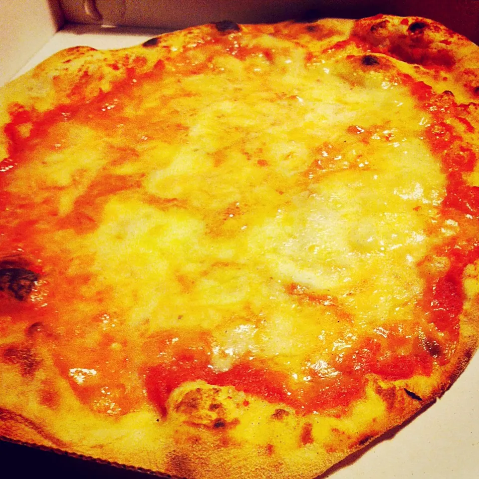 Margherita Pizza w garlic oil|Stefan Labuschagneさん