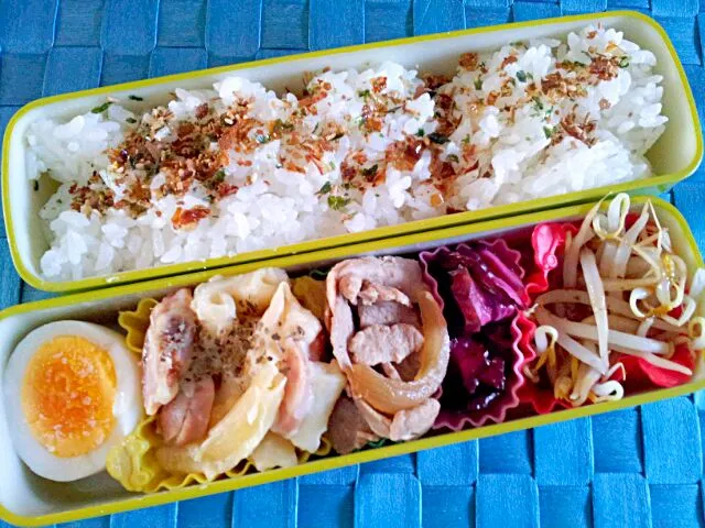 Snapdishの料理写真:2014.4.18
旦那お弁当(*^^*)|さやさん