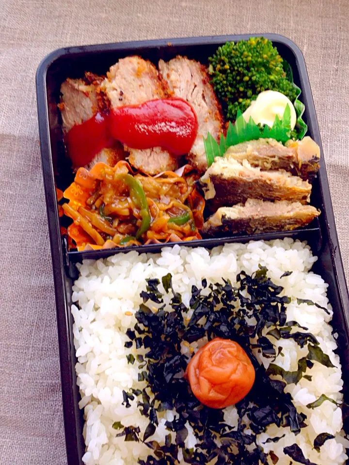 Snapdishの料理写真:19才食べ盛り息子弁当4/18|けいちゃん（ももザィル）さん