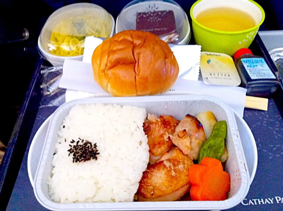 an in-flight meal (Cathay Pacific)|なるさんさん