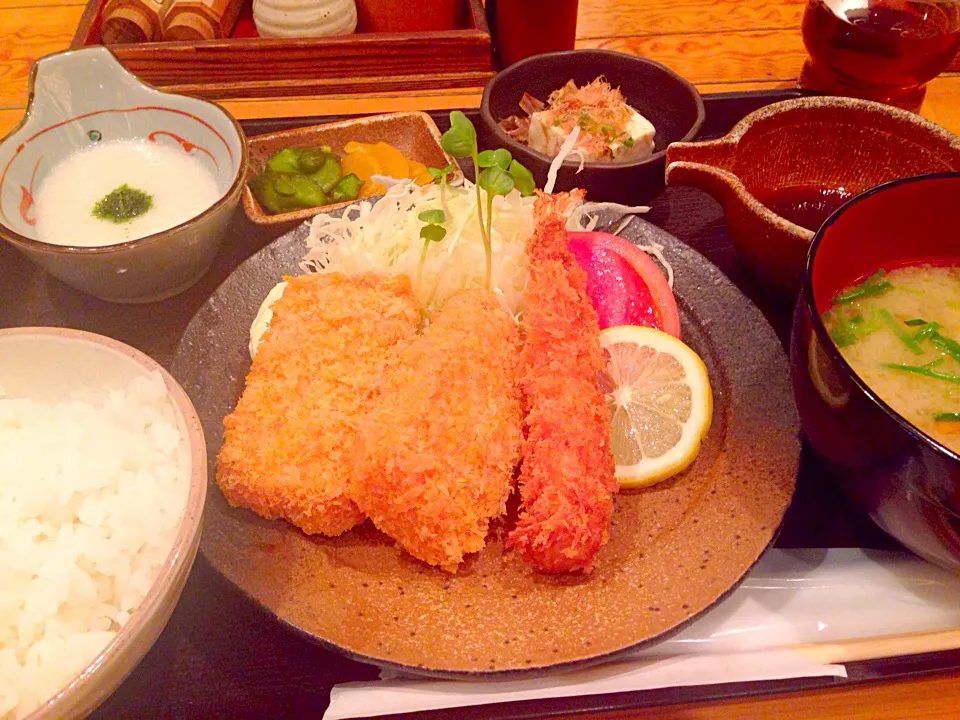 週替わり定食、エビフライあ&エビカツ定食|ars-anuenueさん