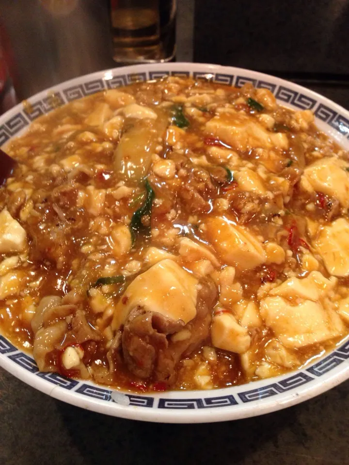 今週の締めくくりに麻婆丼|やまち〜さん