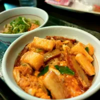 Snapdishの料理写真:木の葉丼　小うどん冷し坦々うどん　セット|かっちぃさん