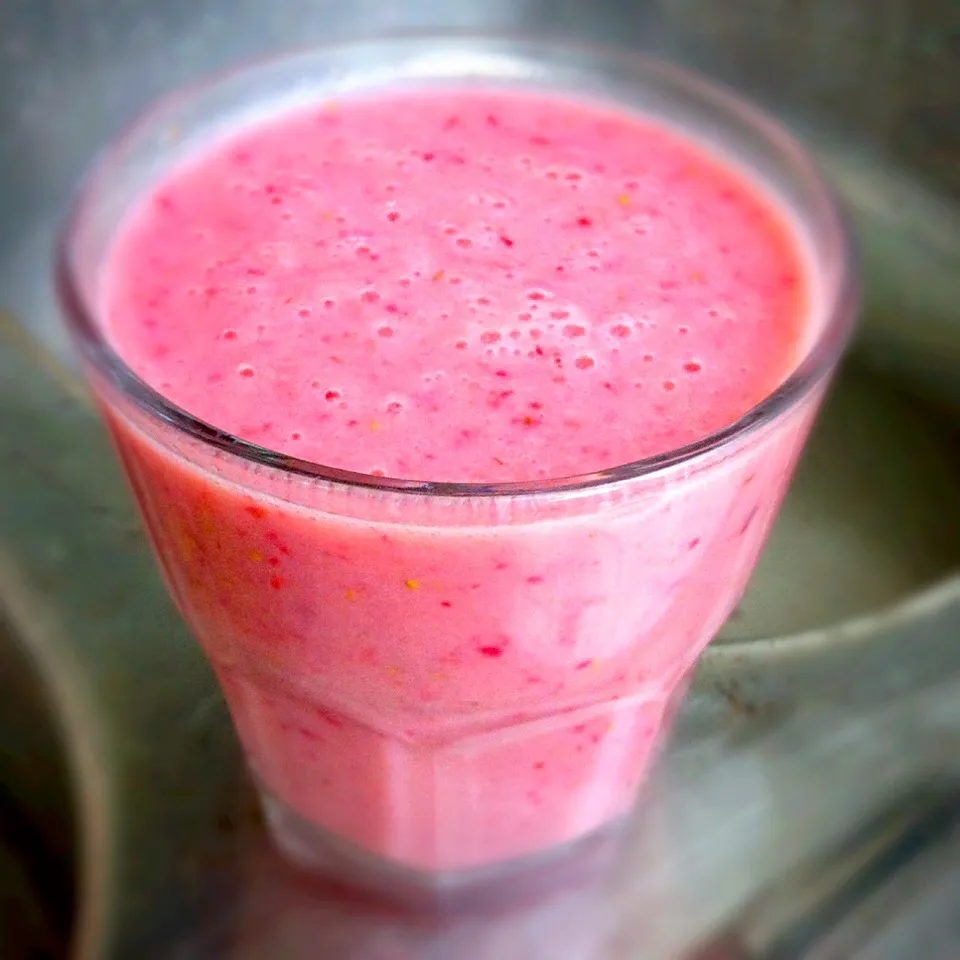 Banana Strawberry Rice milk smoothie|Stefan Labuschagneさん