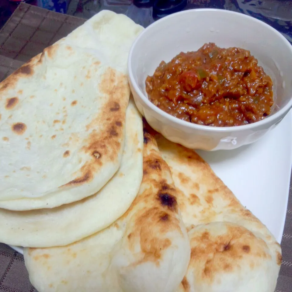 ナンとトマトのキーマカレー(*^^*)|takakoさん