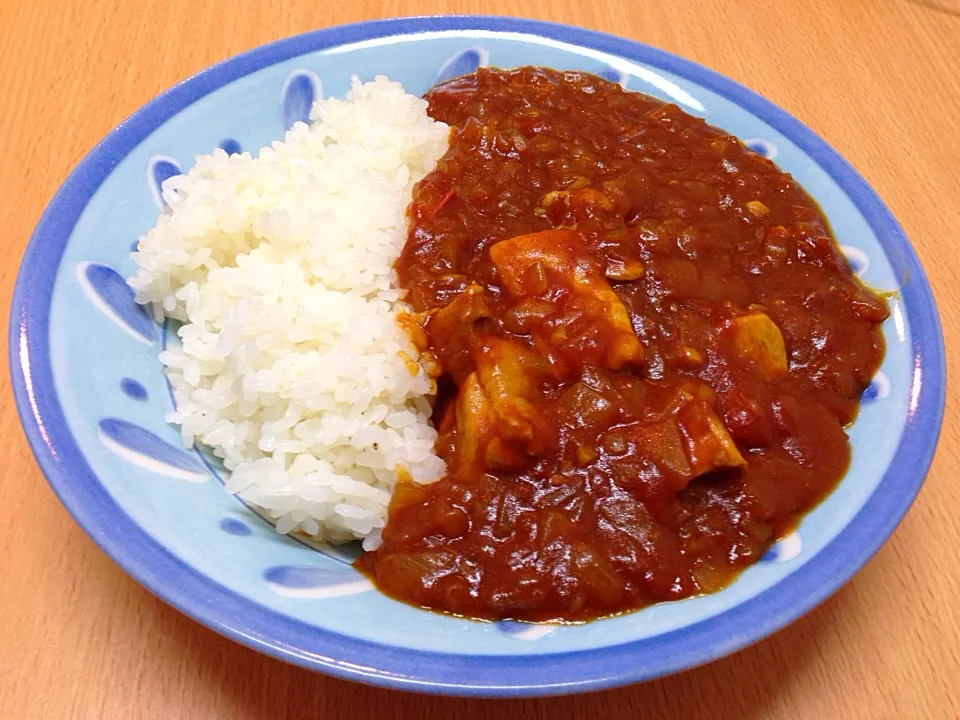 トマトと玉ねぎの水分だけで作ったチキンカレー|正悟さん