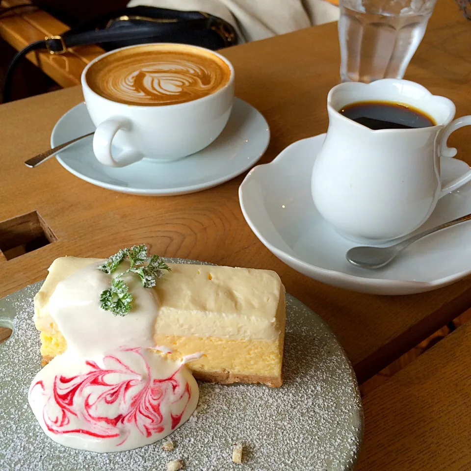 ベイクドチーズケーキ（＾∇＾）美味しかった♡|しーさん