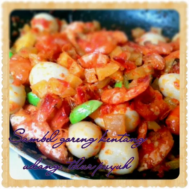 Snapdishの料理写真:Sambel goreng kentang, udang, telur puyuh|rizki restu anandaさん