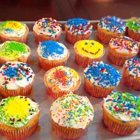 Kids Making Cupcakes|Samuel Gonzalezさん