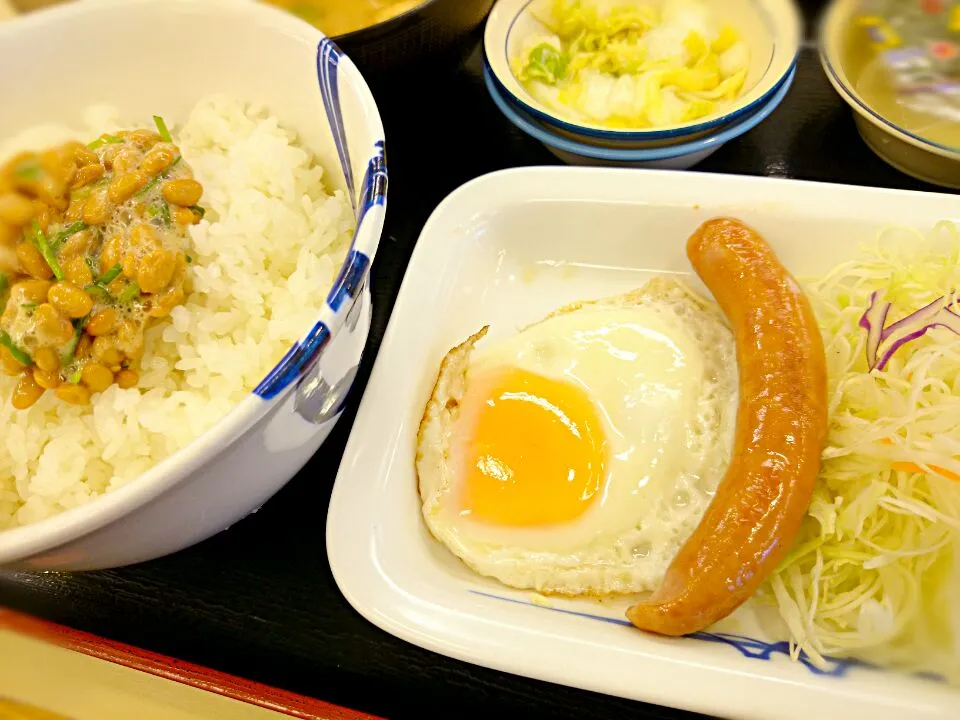 ソーセージエッグ定食|ツツカメさん