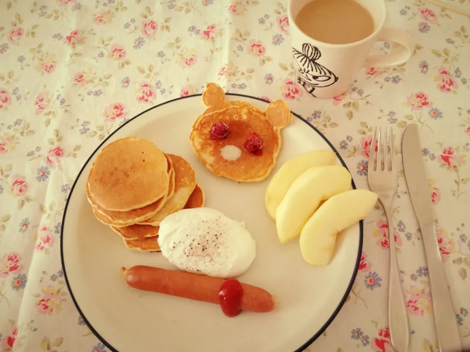 sato*さんの料理 あまおうとブルーベリーのライ麦パンケーキ|くまさん