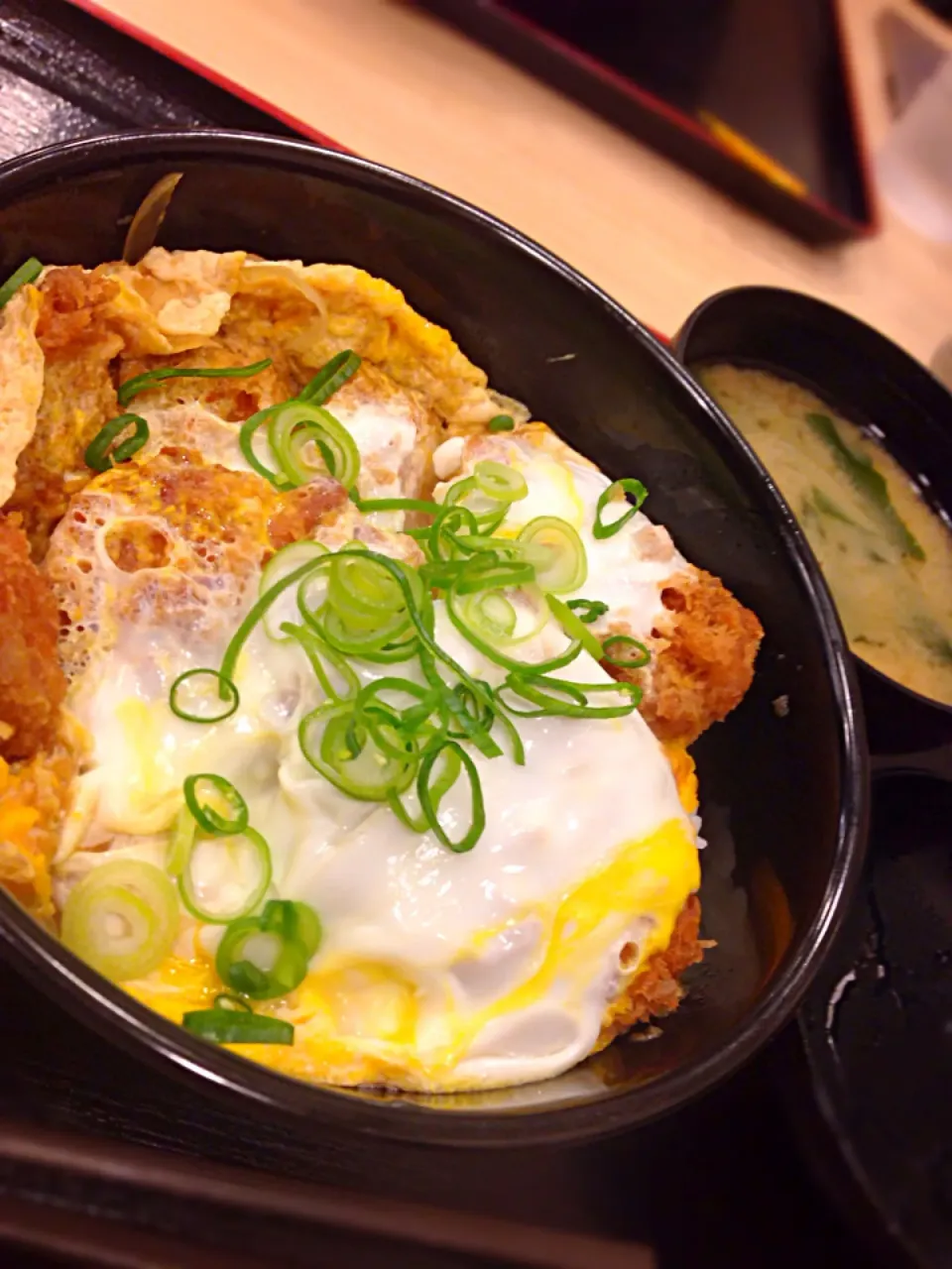 親子ヒレカツ丼|まーたんさん