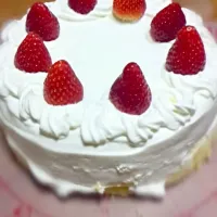 息子18歳誕生日。毎度芸のないケーキを焼きました。|Fumico Shinozakiさん