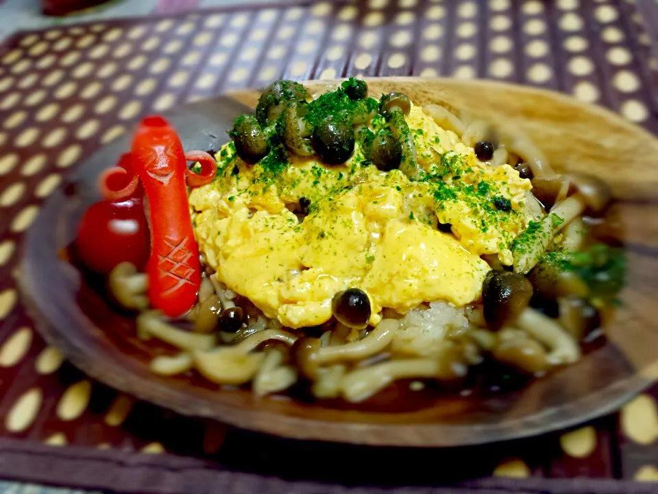 キノコのあんかけタケノコご飯のオムライス♪|Hitomiさん