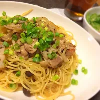 Snapdishの料理写真:蓮根と鶏肉の和風パスタ|pink6no4さん