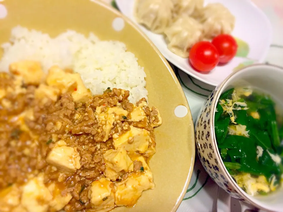 麻婆豆腐丼、ほうれん草スープ|ねこ太さん