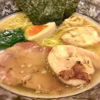 Snapdishの料理写真:中村屋 塩ラーメン|きょうとしさん