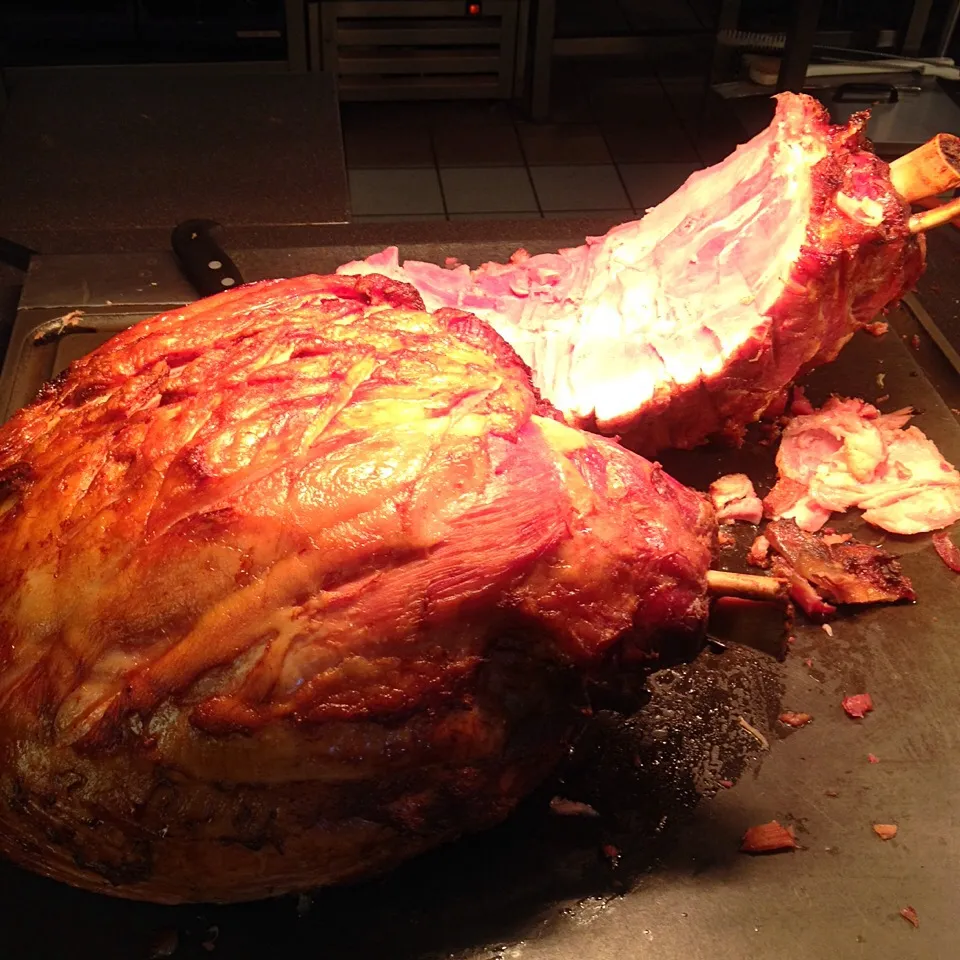 Snapdishの料理写真:Jambon braisé|jm gobetさん