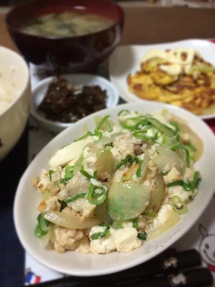 鶏胸肉のミンチと豆腐のチャンプル風|Meiqiさん