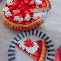 Snapdishの料理写真:Strawberry pie|Robert Taciさん