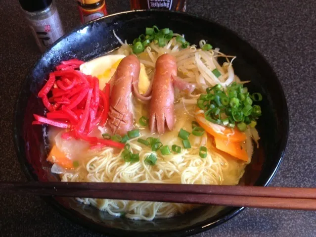 ラ王袋麺、とんこつ味！꒰ •ॢ  ̫ -ॢ๑꒱✩✨|サソリさん