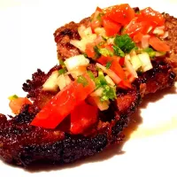 Snapdishの料理写真:Broiled garlic lime ribeye with fresh pico de gallo|bertocci infernoさん