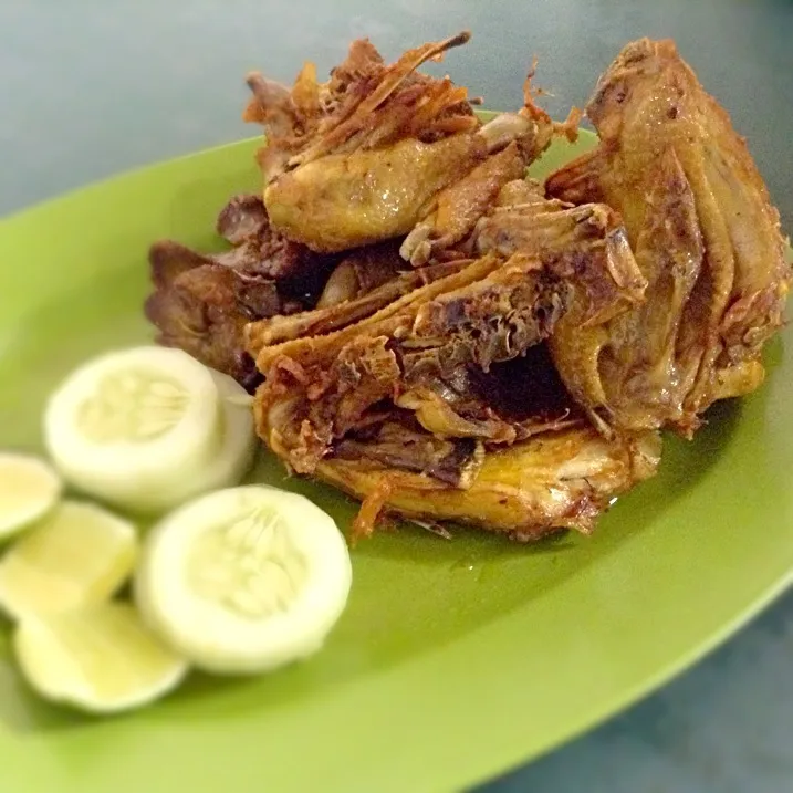 Ayam Goreng|Bambang Budiono Tjioさん