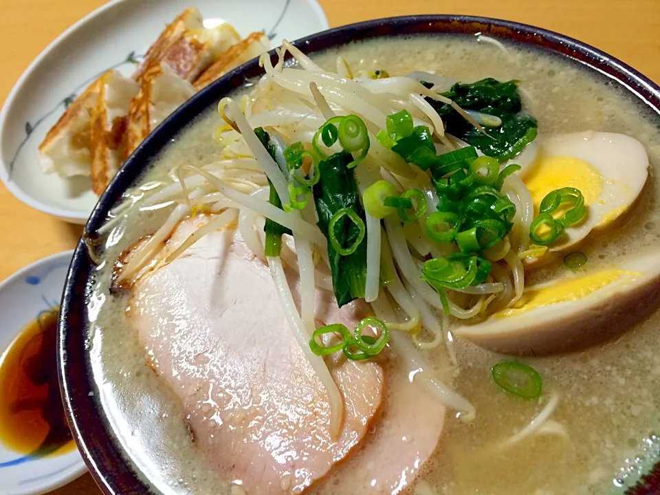 ラーメン＋餃子|しーさん