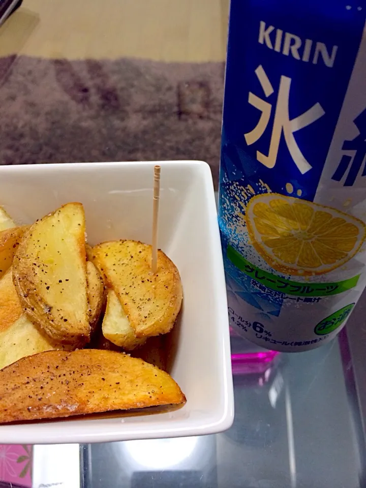 ラーメンからのポテトで一杯🍺|Satomi Ichikawaさん