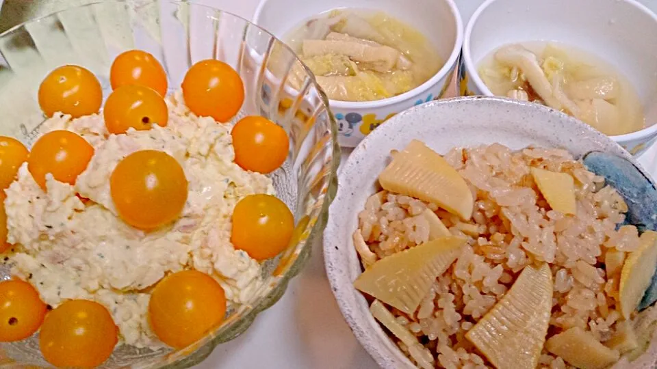 筍ご飯・旦那作ポテトサラダと味噌汁|天野めぐみさん