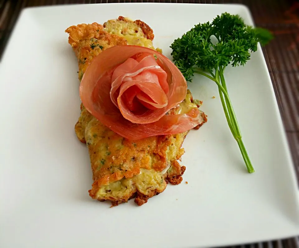 Quail Egg Omelet with parmesan, prosciutto and parsley ...|Matthew NLさん