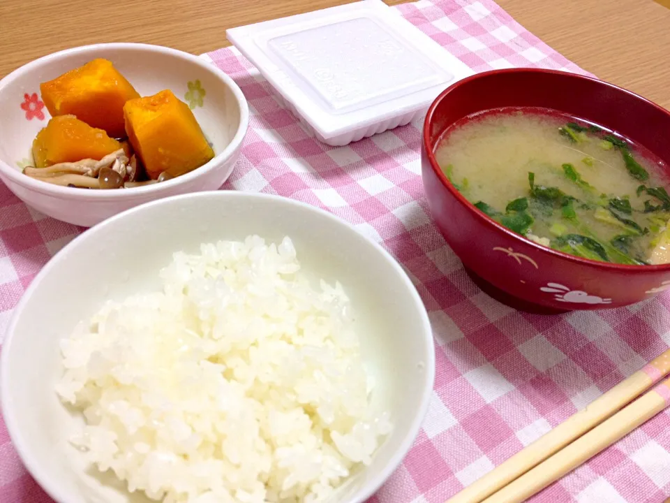 【一人暮らしの朝ごはん】和食😋🍴|たきゃたさん