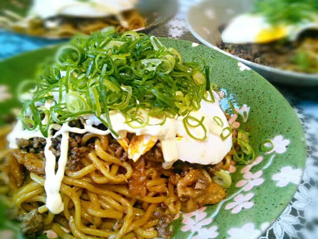 Snapdishの料理写真:4/14　イカ天入り府中風焼きそばでlunch|ゆっこさん