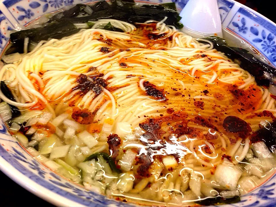 花水本店のラオシャンラーメン ワカメタンメン ￥450|shikaさん