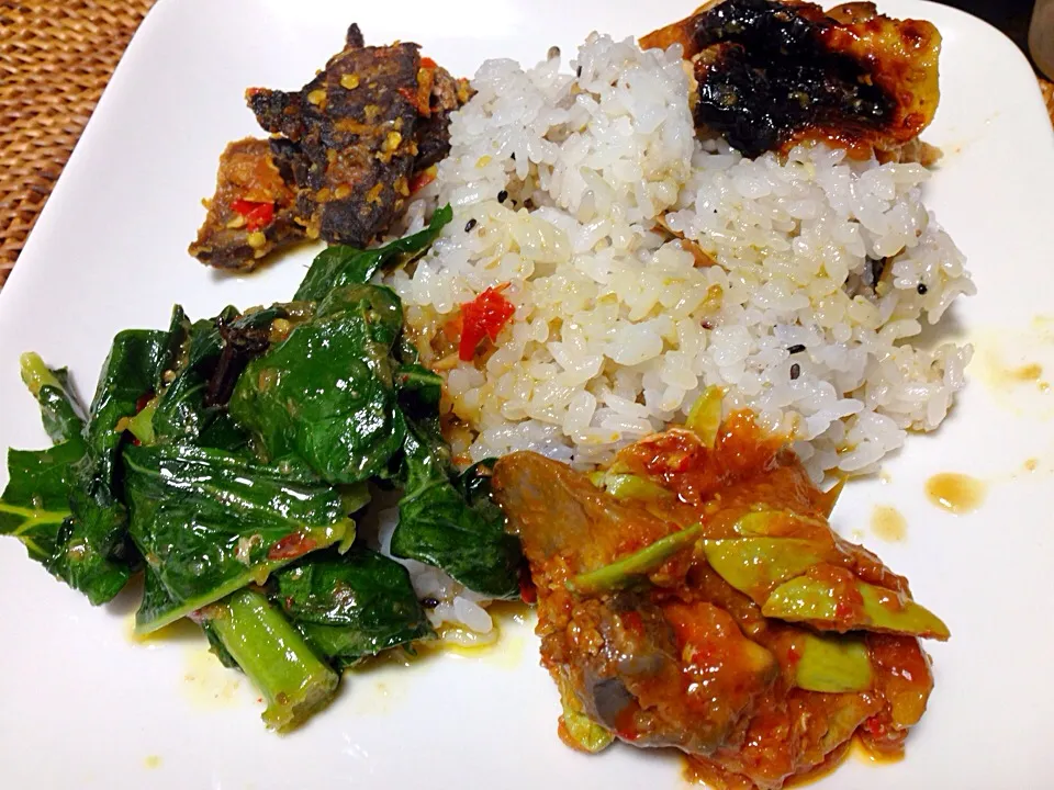 Nasi Padang|yeni kartikasariさん