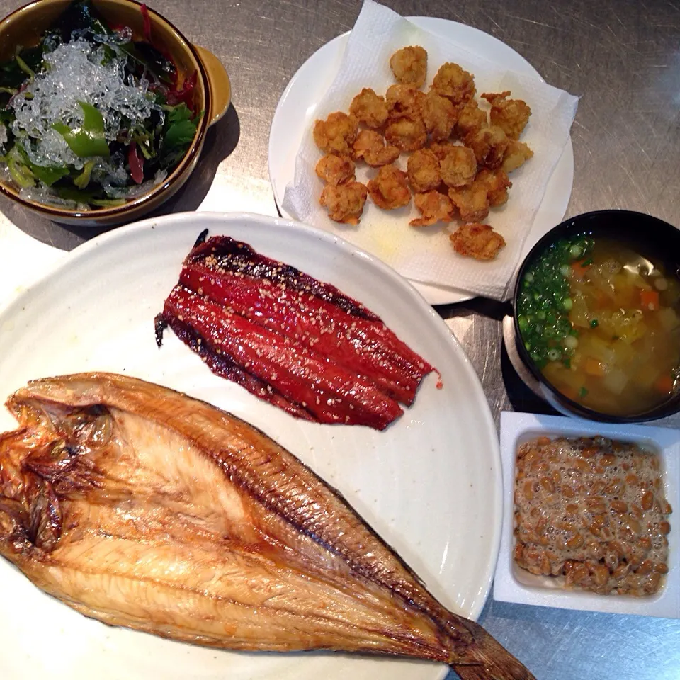 冷蔵庫の片付け(ホッケの開き・サンマのみりん干し・軟骨揚げ・海藻サラダ・納豆)|seiko Oさん