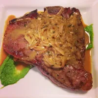 Snapdishの料理写真:T-bone steak with sautéed onions, brandy sauce and asparagus puree|Brian Churchillさん