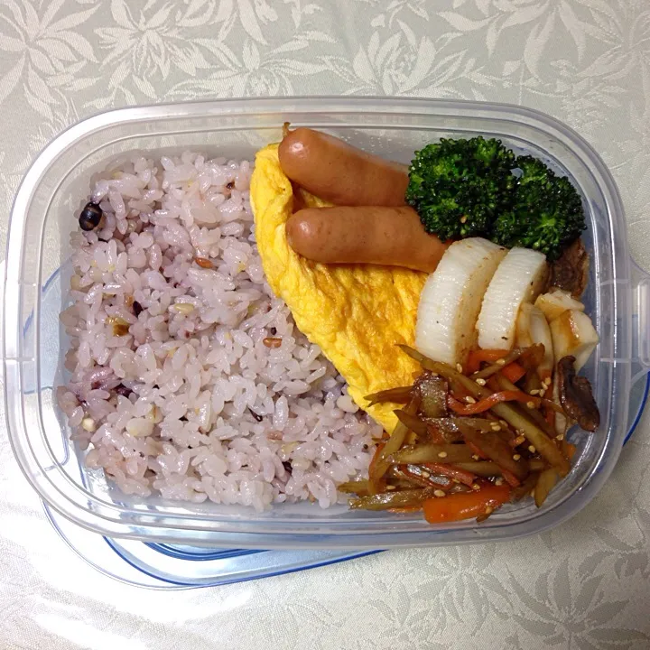 今日のお弁当。|いっしーさん