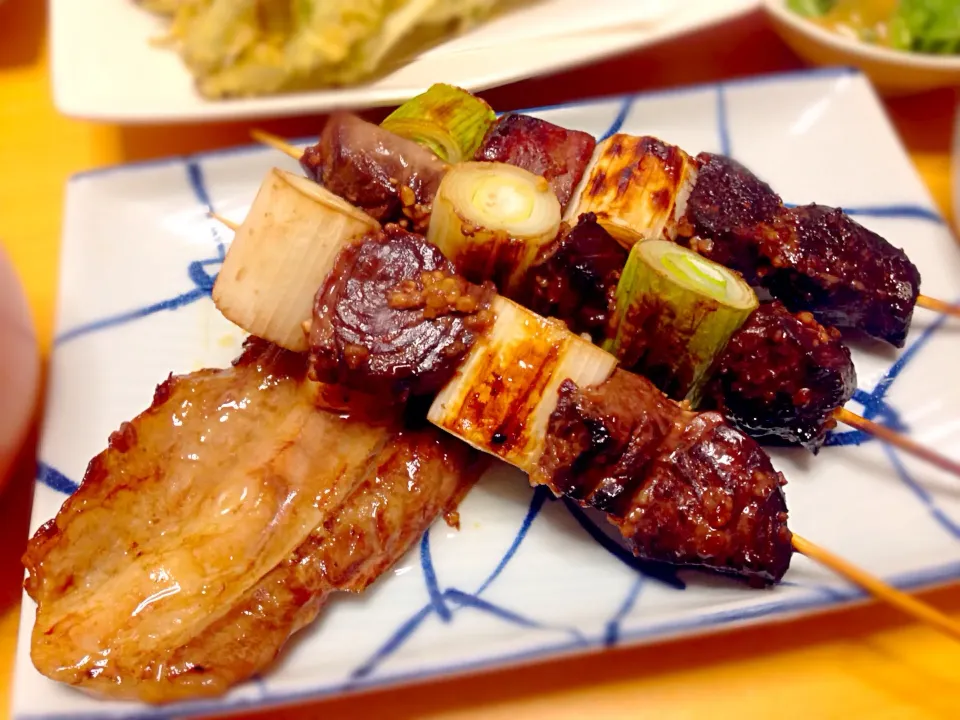 醤油麹漬けまぐろとネギの串焼き|あいあいさん