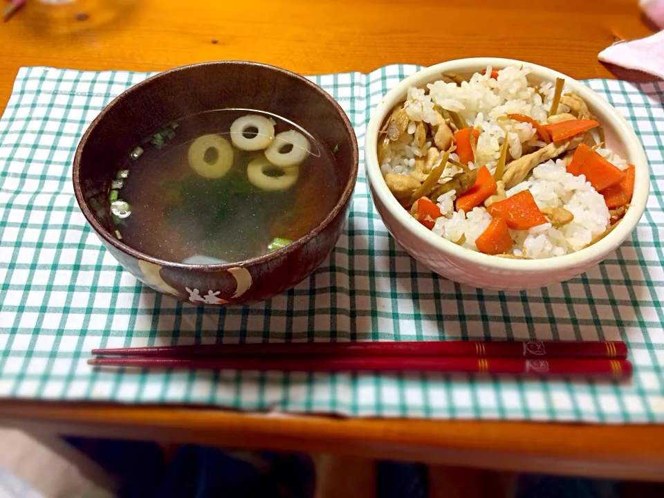 鶏ごぼう混ぜご飯|さおりさん